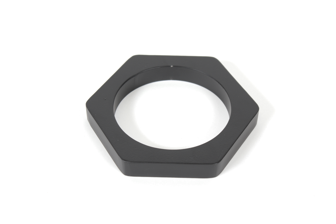 Metal design stand for ball hexa